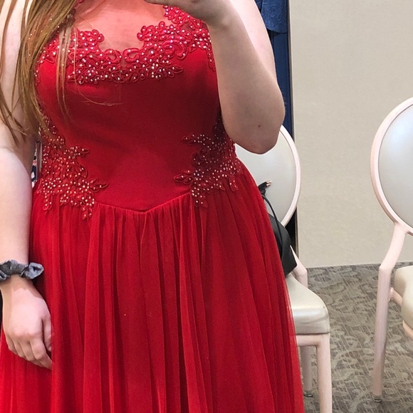 Prom Dress - Picture 4 of 4